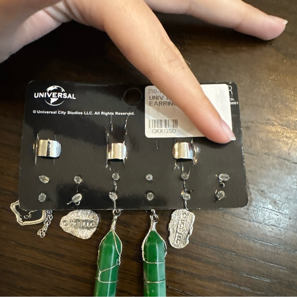 Universal Monsters Earring Set Ear Cuffs Nickel Free Accessories Horror NWT - Picture 2 of 2